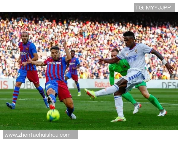 2018年皇马与巴萨经典对决回顾及精彩瞬间分析